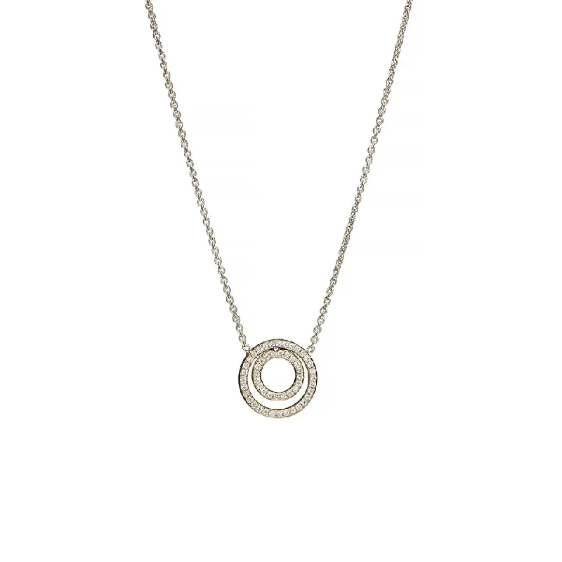 18 Karat Two Circle Necklace