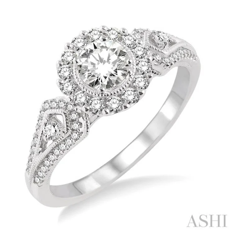 5/8 Ctw Diamond Engagement Ring with 1/4 Ct Round Cut Center Stone in 14K White Gold