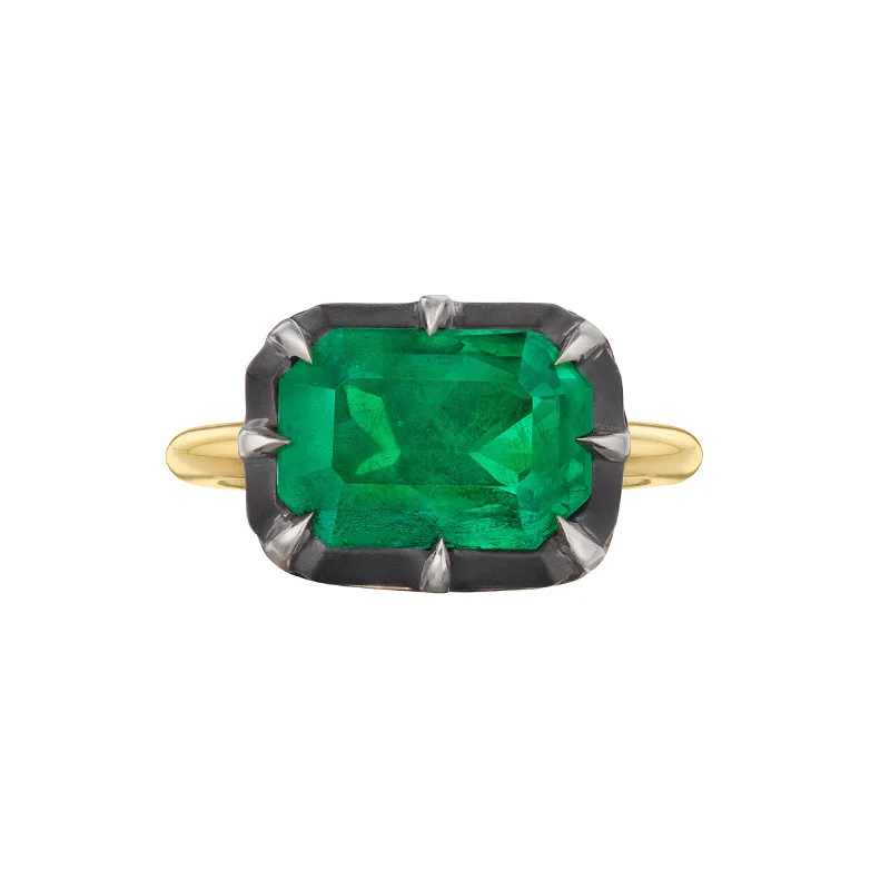 Collet Emerald-Cut Ring - Emerald