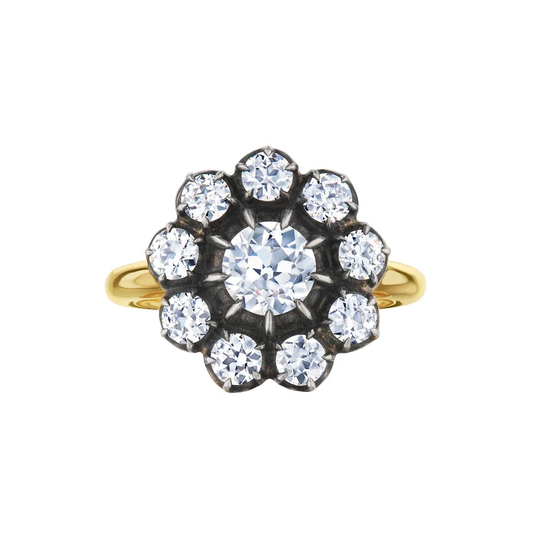 Collet Round-Cut Diamond Cluster Ring