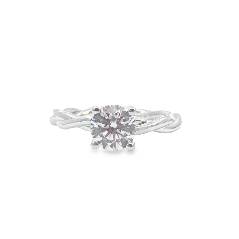 Padis Classique Solitaire Engagement Ring