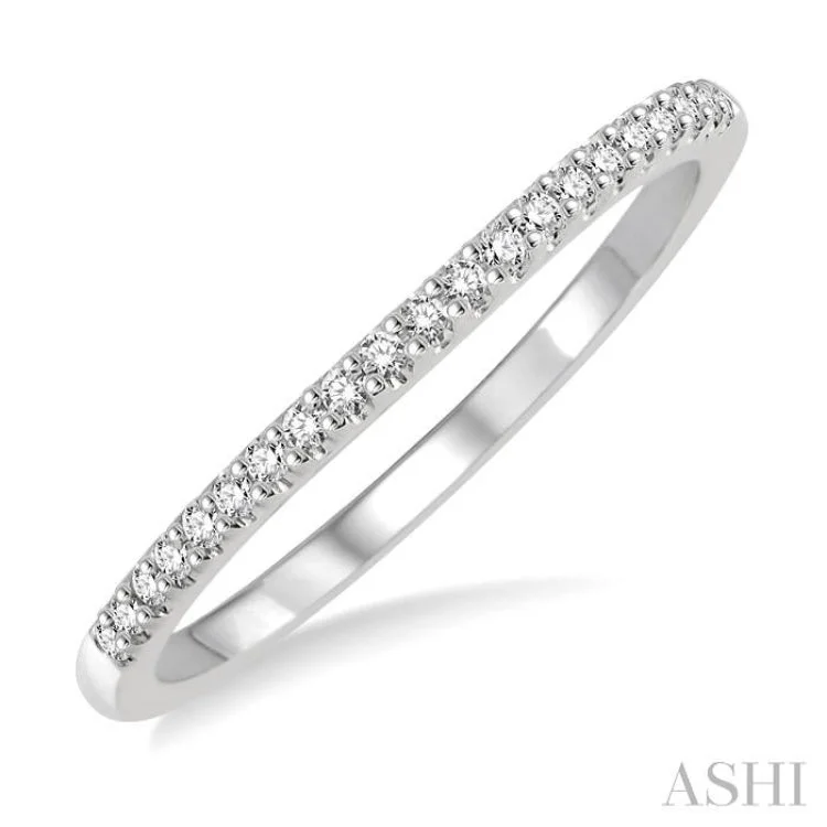 1/10 ctw Round Cut Diamond Wedding Band in 14K White Gold