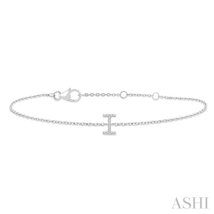 1/20 ctw Initial 'I' Round Cut Diamond Bracelet in 10K White Gold