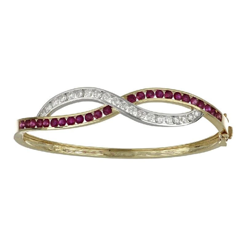 Ruby Bangle (Ruby 2.6 cts. White Diamond 1.55 cts.)